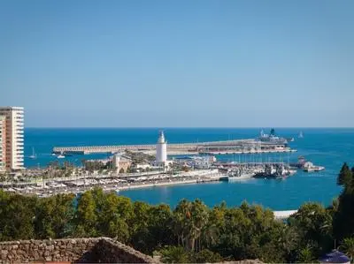 3 cosas que hacer en tu viaje en autobús a Málaga