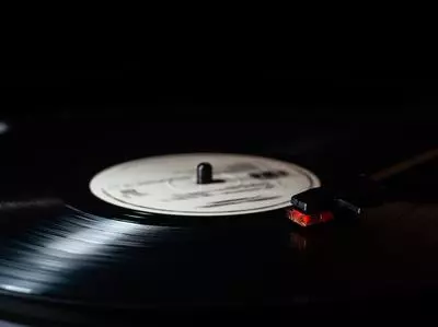 Música para viajar en autobús: Your song - Elton John