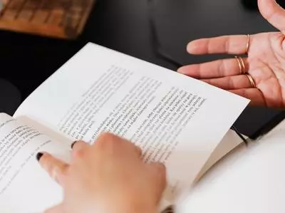 Los 3 libros imprescindibles en tu viaje en autobús